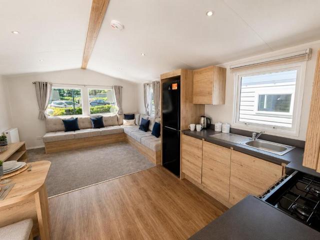 Park Home for sale in Curlew Green, East Suffolk