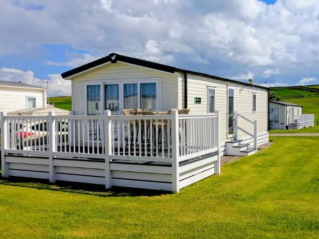 Park Home for sale in Cullen, Scotland