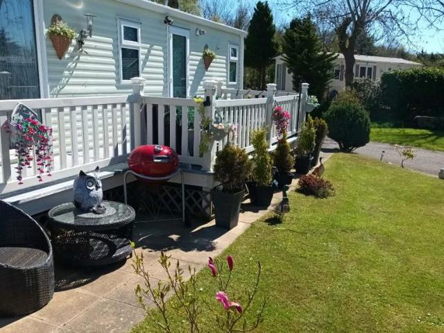 Park Home for sale in Llanarmon-yn-ial, Wales