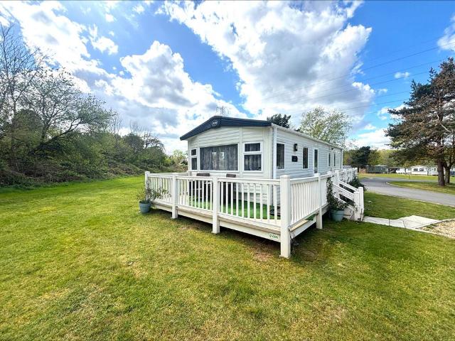 Park Home for sale in Belton with Browston, Stokesby