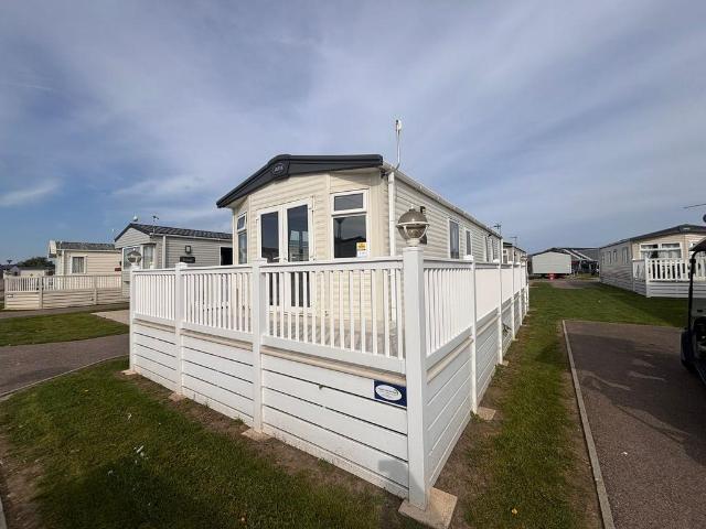 Park Home for sale in Folkestone, Kent
