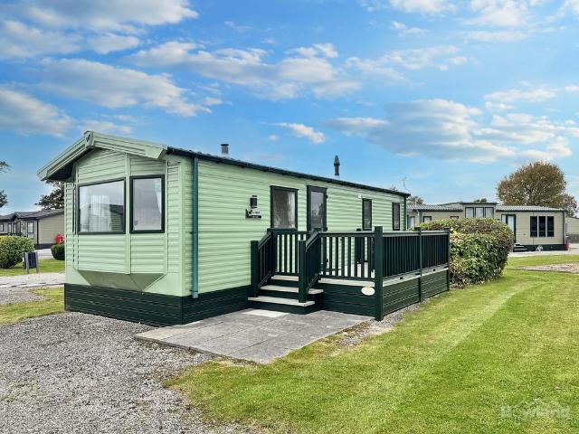 Park Home for sale in Levens
