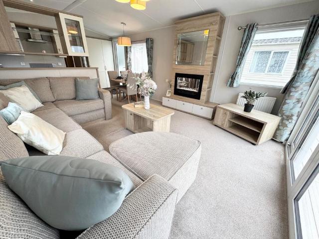 Park Home for sale in Fareham, Hampshire
