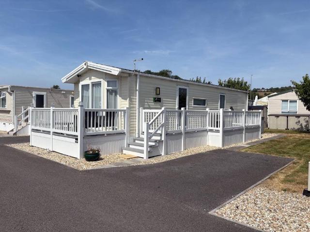 Park Home for sale in South Hill, Bleadon