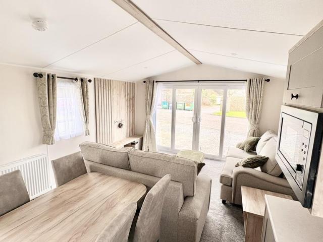 Park Home for sale in Amroth, Wales