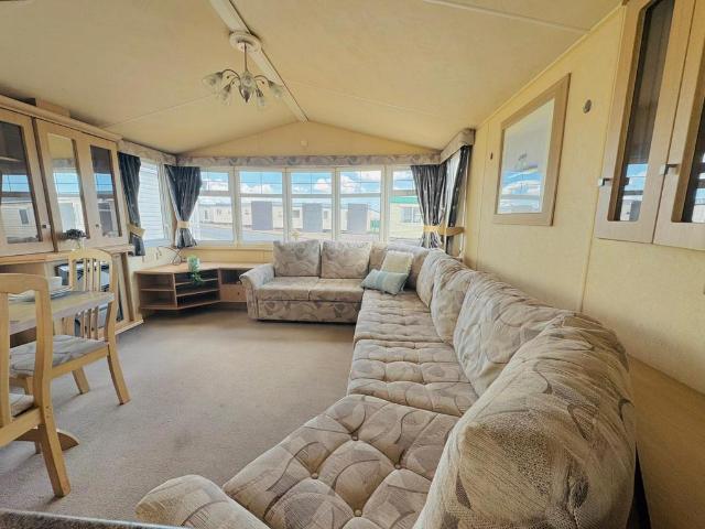 Park Home for sale in Dale Hill, Essex