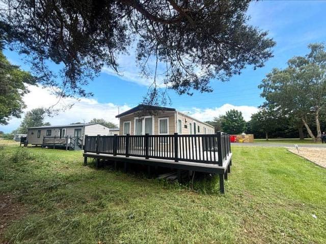 Park Home for sale in Belton with Browston, Stokesby