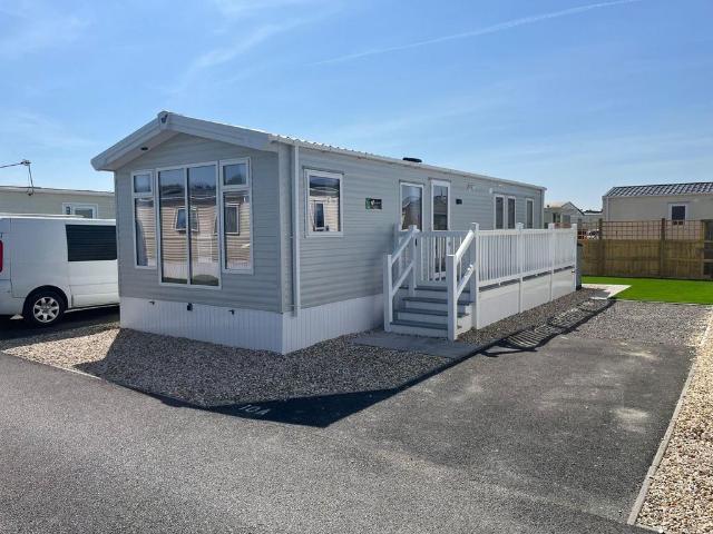 Park Home for sale in Highbridge, Somerset
