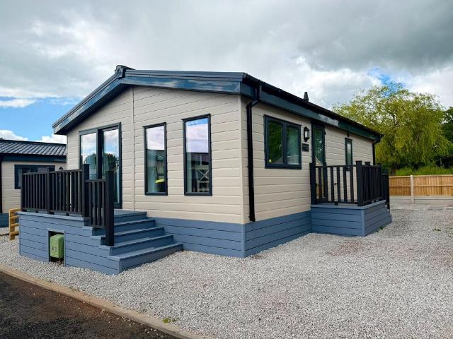 Park Home for sale in Alveley, Shropshire