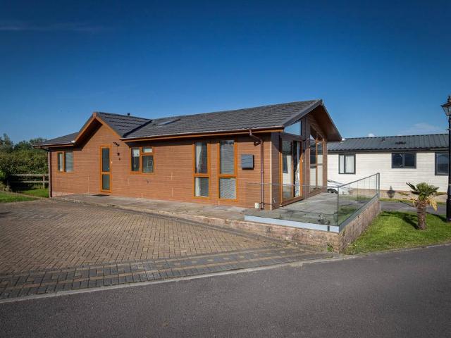 Park Home for sale in Ecclefechan, Scotland