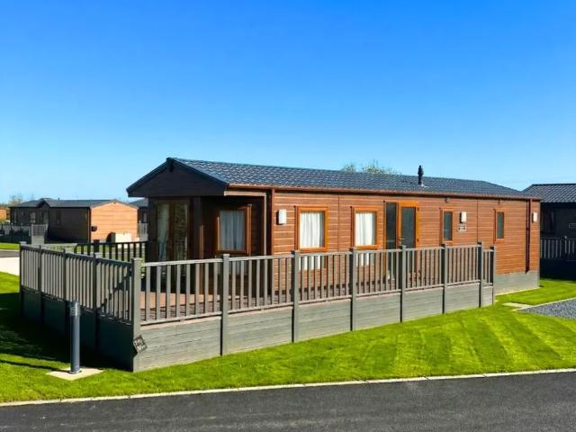 Park Home for sale in Newton Upon Derwent, East Riding Of Yorkshire