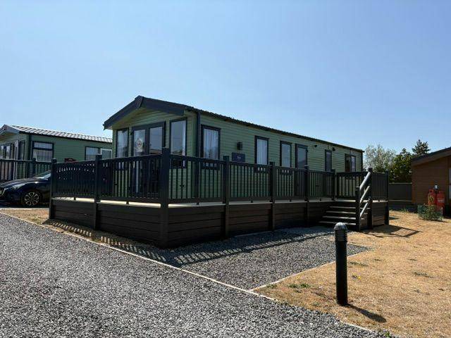 Park Home for sale in East Heslerton, North Yorkshire