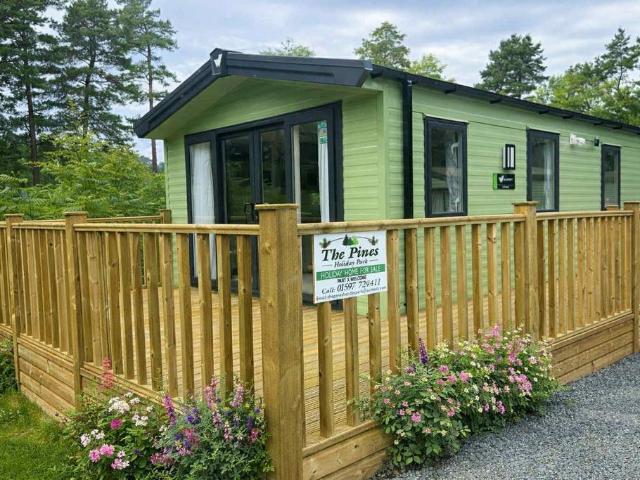 Park Home for sale in Llanwrthwl, Wales