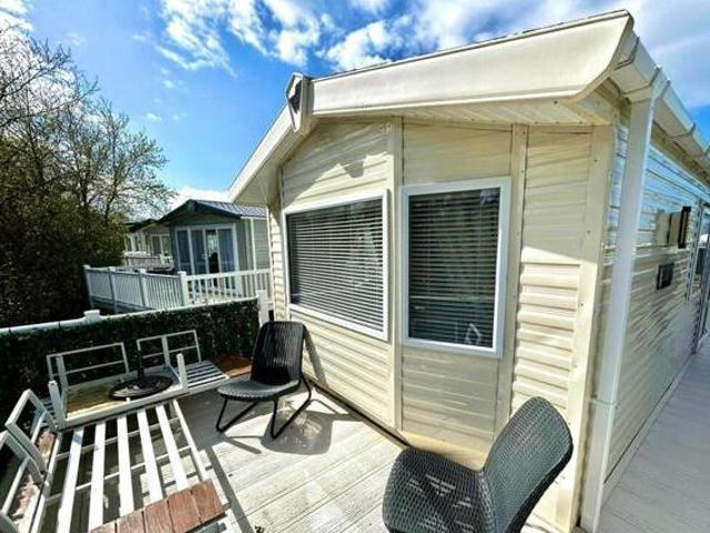 House for sale in Quernmore, Bare