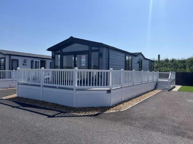 Property for sale in The Elms, Highbridge