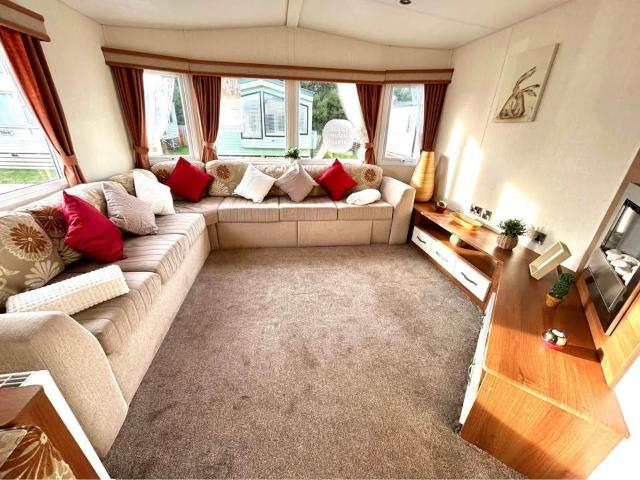 Park Home for rent in Kelsale cum Carlton, Eastbridge