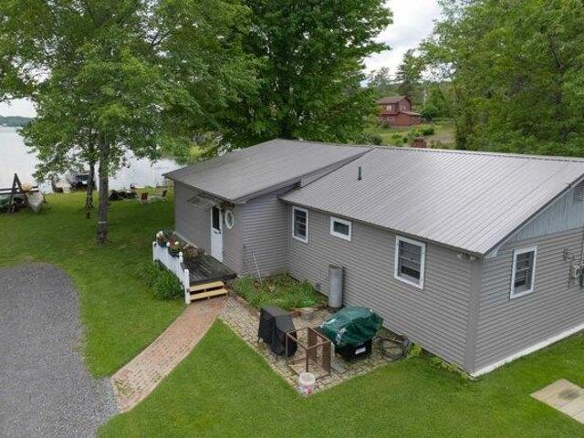 House for sale in Castleton, Vermont