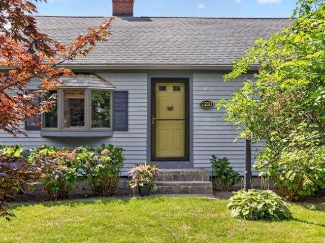 House for sale in Cataumet, Massachusetts