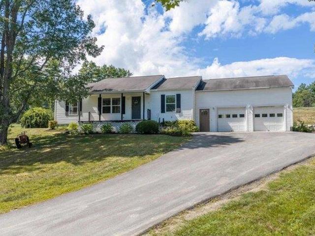 House for sale in Center Harbor, Belknap County