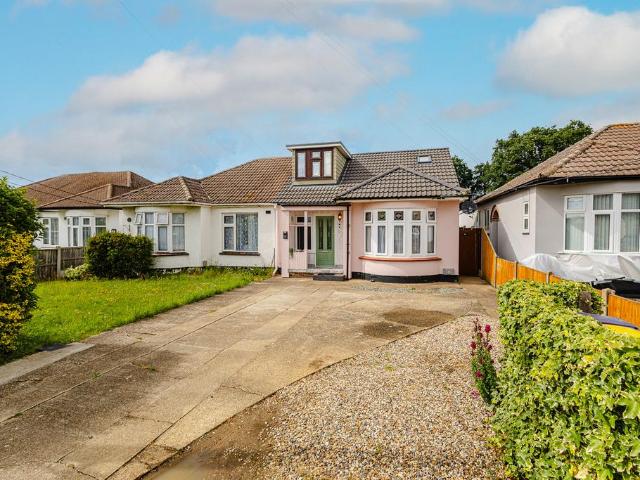 House for sale in Stroud Green, Barling
