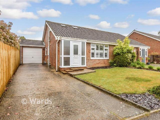 House for sale in Folkestone, Kent