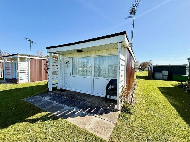 House for sale in Stokesby, Norfolk