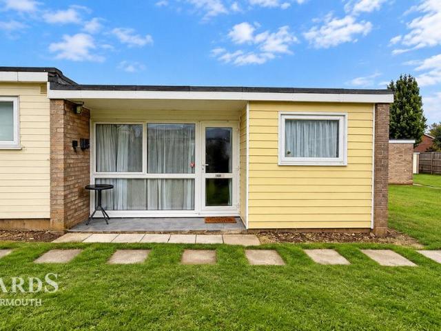House for sale in Newport, Great Yarmouth