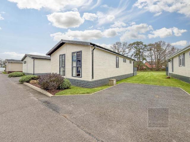 House for sale in Comers, Norfolk