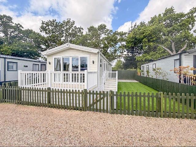 House for sale in Eastbridge, Suffolk