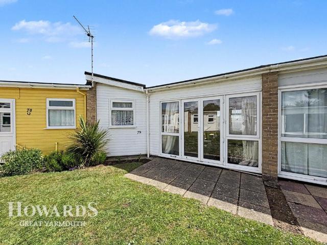 House for sale in Stokesby, Norfolk