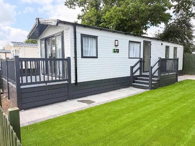 House for sale in Eastbridge, Suffolk