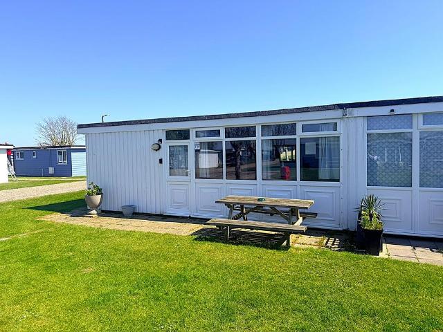 House for sale in Heathlands, East Sussex
