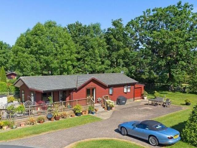 House for sale in Harrogate, North Yorkshire