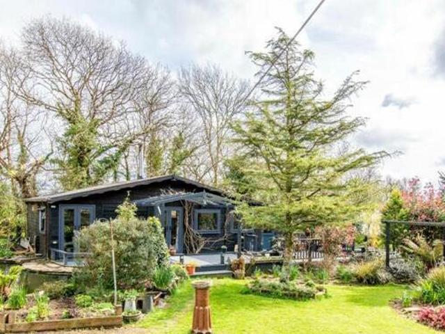 House for sale in Saltash, Cornwall