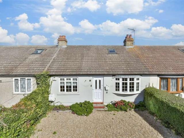 Cottage for sale in East End, Swale