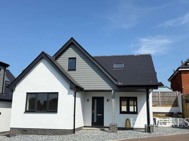 Farm for sale in Bear Cross, Bournemouth