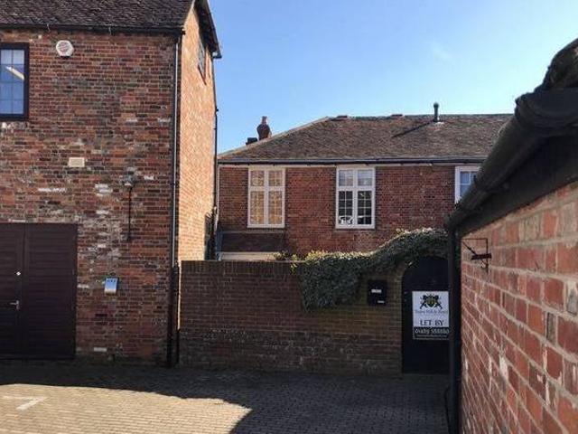House for rent in Hampshire
