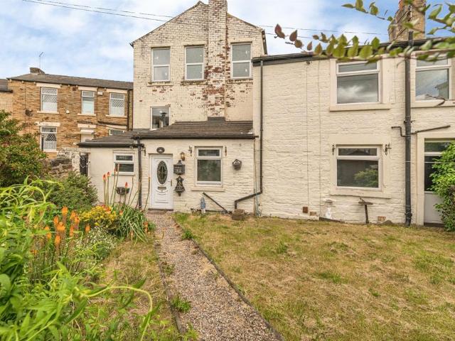 House for sale in Heckmondwike, West Yorkshire