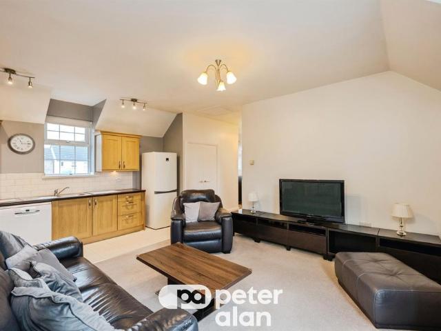 House for sale in Blaenhonddan, Bryncoch