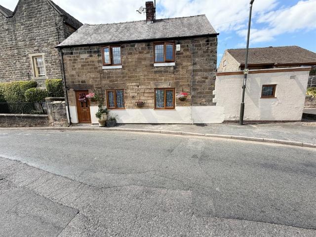 House for sale in Kedleston, East Midlands