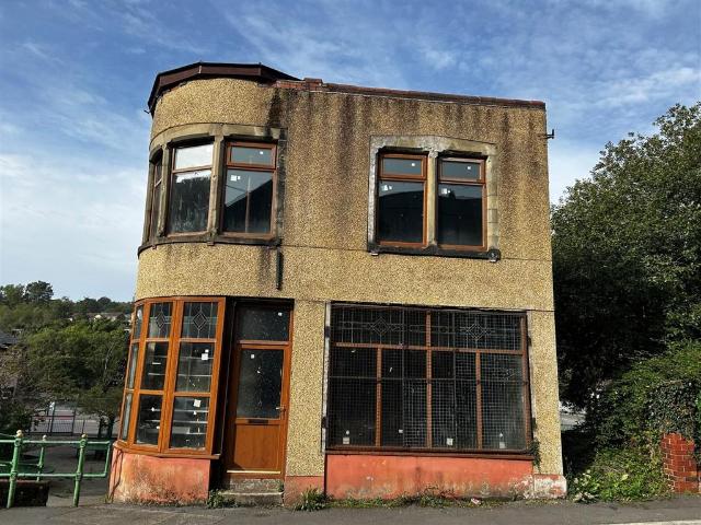 House for sale in Hafodyrynys, Crumlin