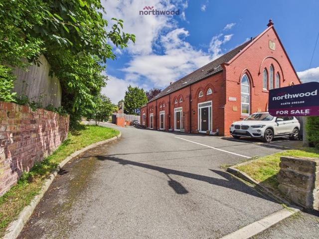 House for sale in Tanyfron, Wales