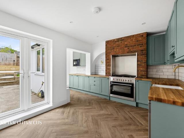 House for sale in Red Hill, Surrey