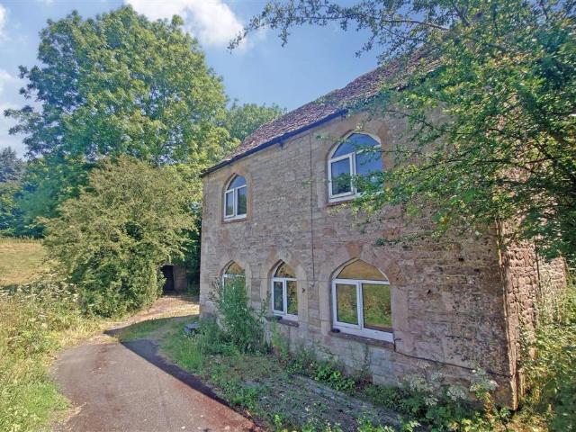 House for sale in Fossebridge, Gloucestershire