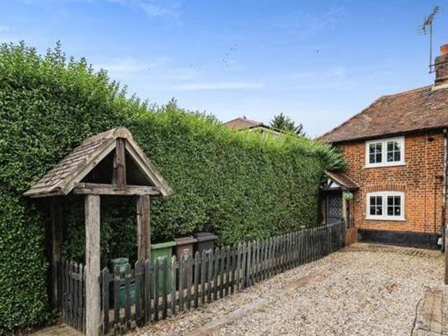 House for sale in North Watford, Hertfordshire