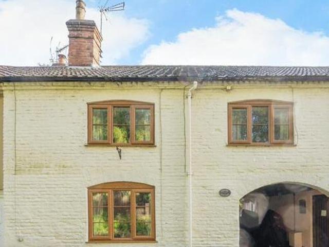 House for sale in Charlesworth, East Midlands
