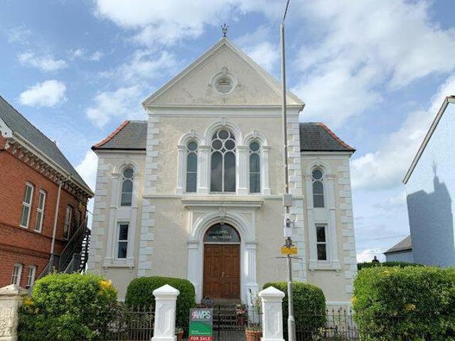 House for sale in Lyons, Greater London