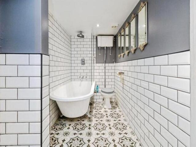 House for sale in New Boultham, Brayford