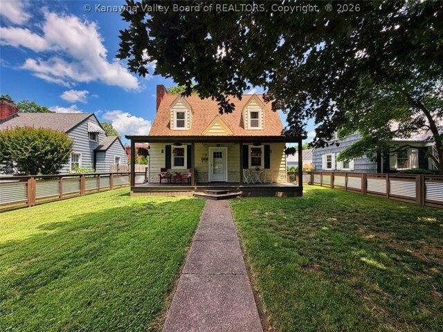 House for sale in Charleston, West Virginia