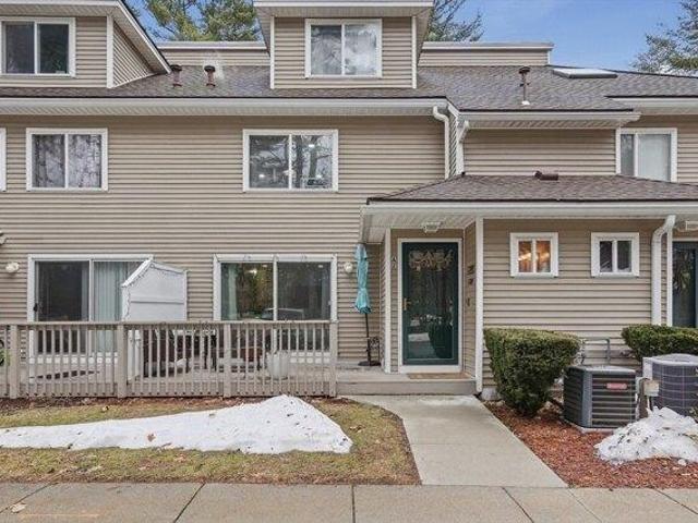 Condo for sale in Chelmsford, Massachusetts
